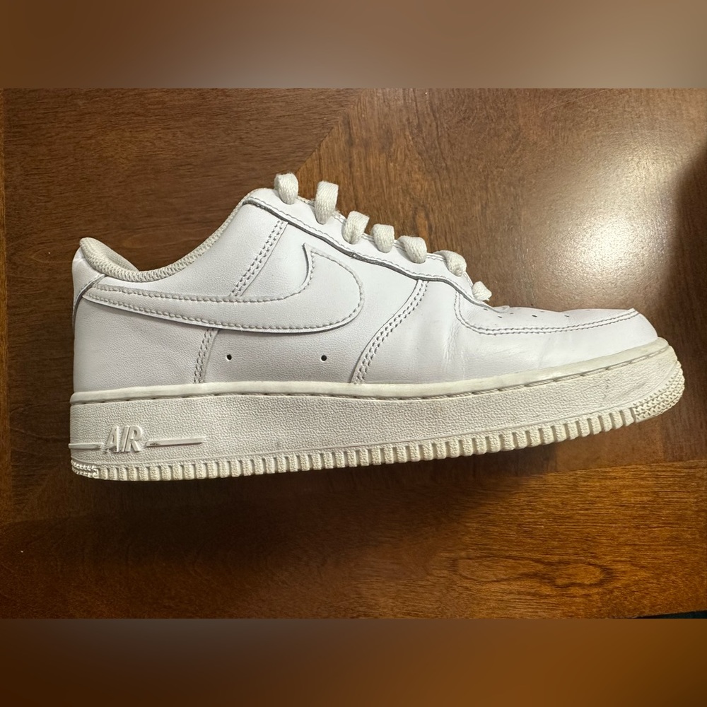 Used Air Force 1- size 39